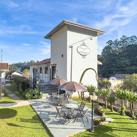 Pousada Il Villaggio Санту-Антониу-ду-Пиньял Экстерьер фото