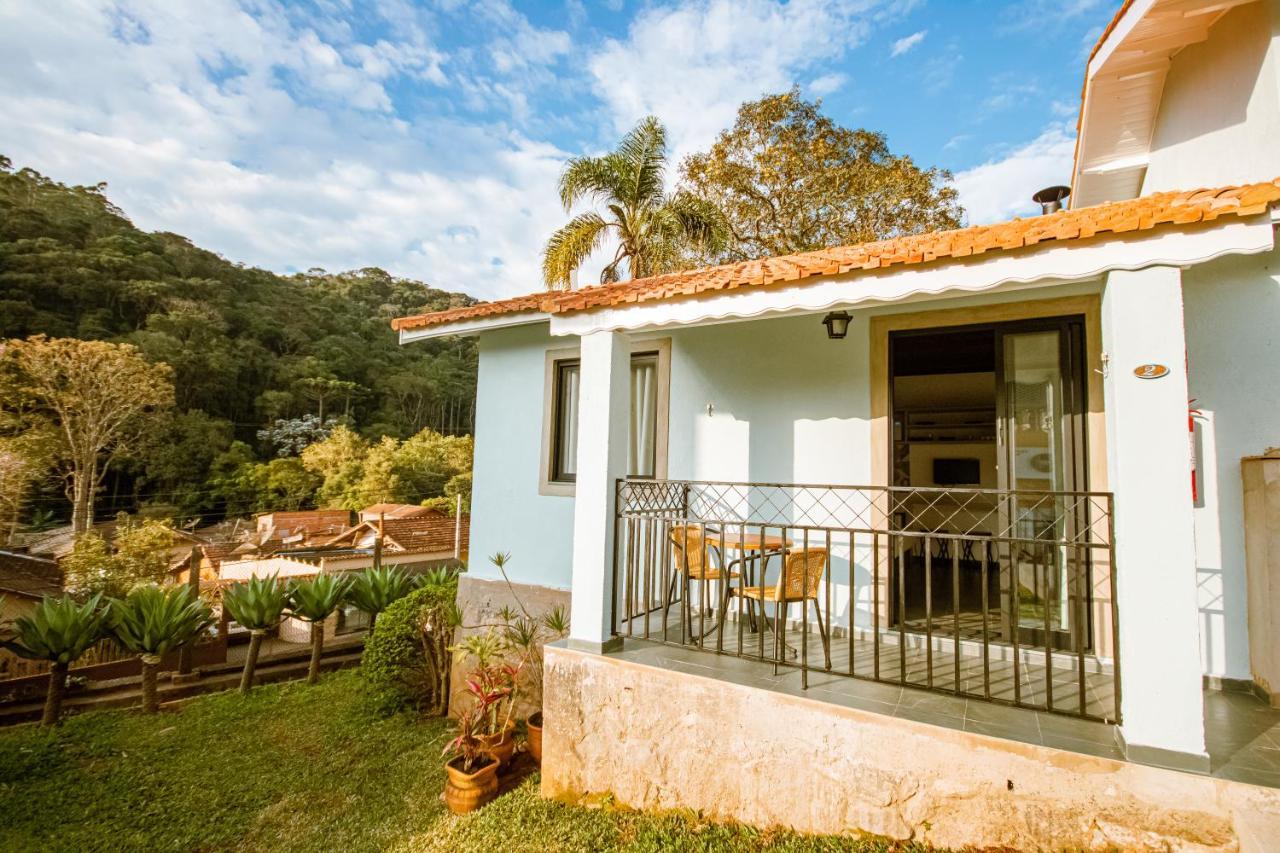 Pousada Il Villaggio Санту-Антониу-ду-Пиньял Экстерьер фото